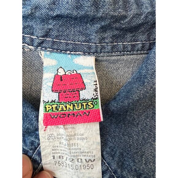 Vintage Plus Size Snoopy Denim Button Down - Picture 5 of 6